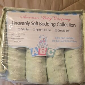 Soft Bedding Collection - Light Green